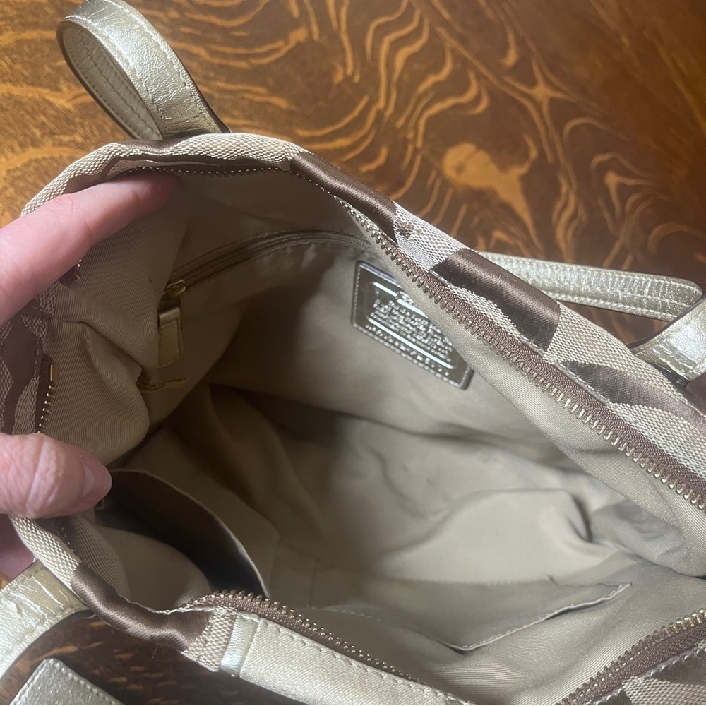 Coach Beige and Gold Signature Stripe Tote - Picture 7 of 11